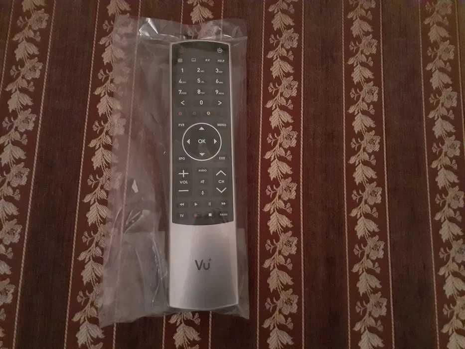 Orginalny pilot Vu+ BT100 RCU Bluetooth do dekoderów Vu+