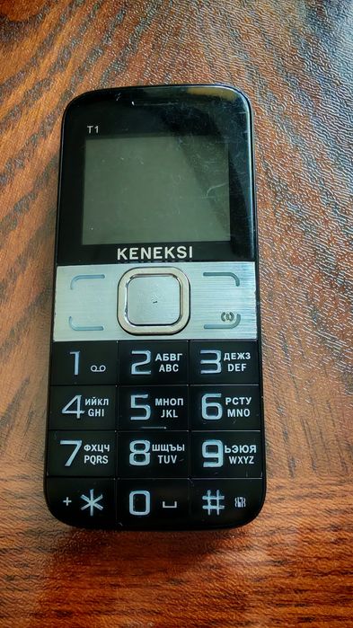 Телефон кнопочный Keneksi T1