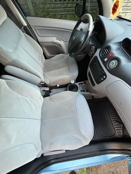 Автомобіль Citroen