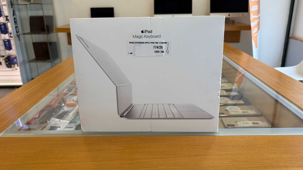 Apple Magic Keyboard Ipad Pro 13 M4/M5