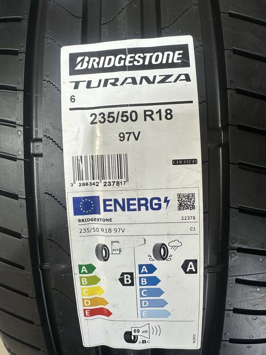 Bridgestone 235/50-18