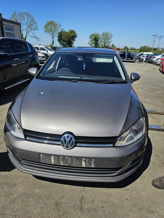 Розборка Golf 7-7.5 1.8 tsi 2.0 tdi Двигун кпп шрот бампер капот крило