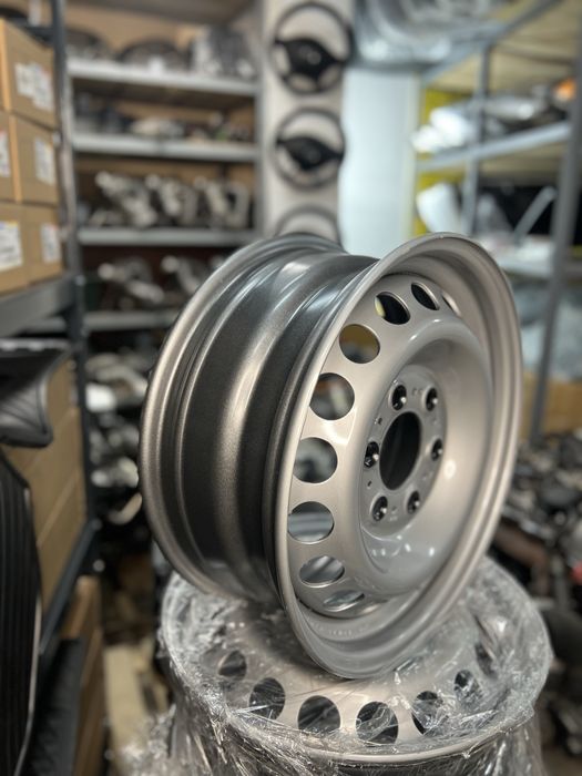 Резина 235/65/r16c.6/130/r16 на диски mercedes sprinter W907, W906