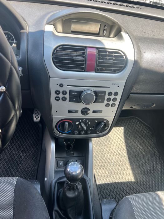 Opel Tigra B 2005