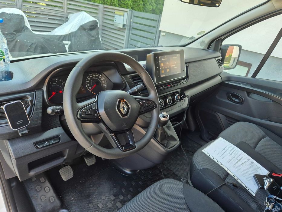 Wynajem bus 9 osobowy nowy model !!!