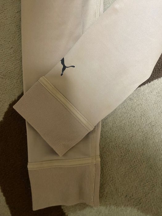 Женские Тайтсы PUMA леггинсы studio ribbed HIGH WAIST 7/8 TRAINING LEGGINGS для тренировок
