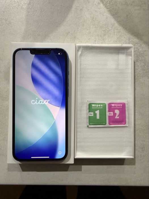 iPhone13 niebieski 256 GB