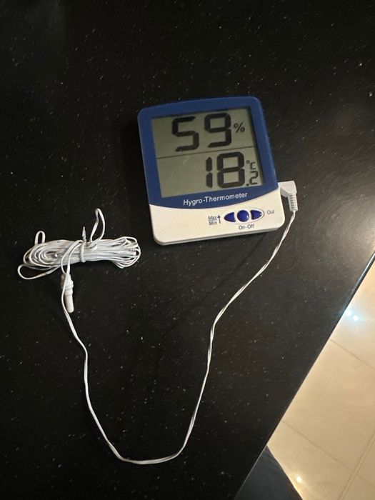 Higrometr i termometr