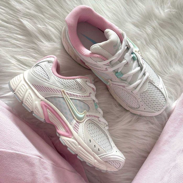 Кросівки Nike V5 RNR White Pink Blue