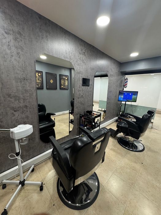 Arrenda-se cadeira para barbeiro