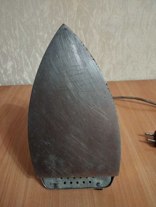 Праска ціна 75 грн.
