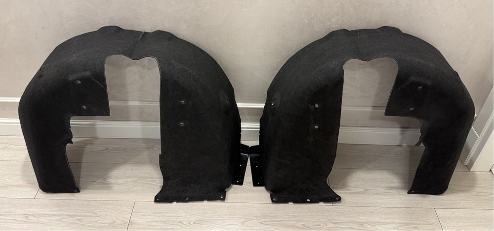 Tesla Model S задние подкрылки підкрилки ОРИГИНАЛ!