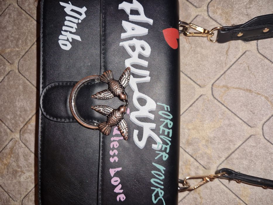 Продам  новую  женскую сумку Piko