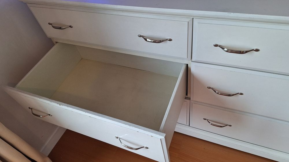 Cómoda Ikea Usada