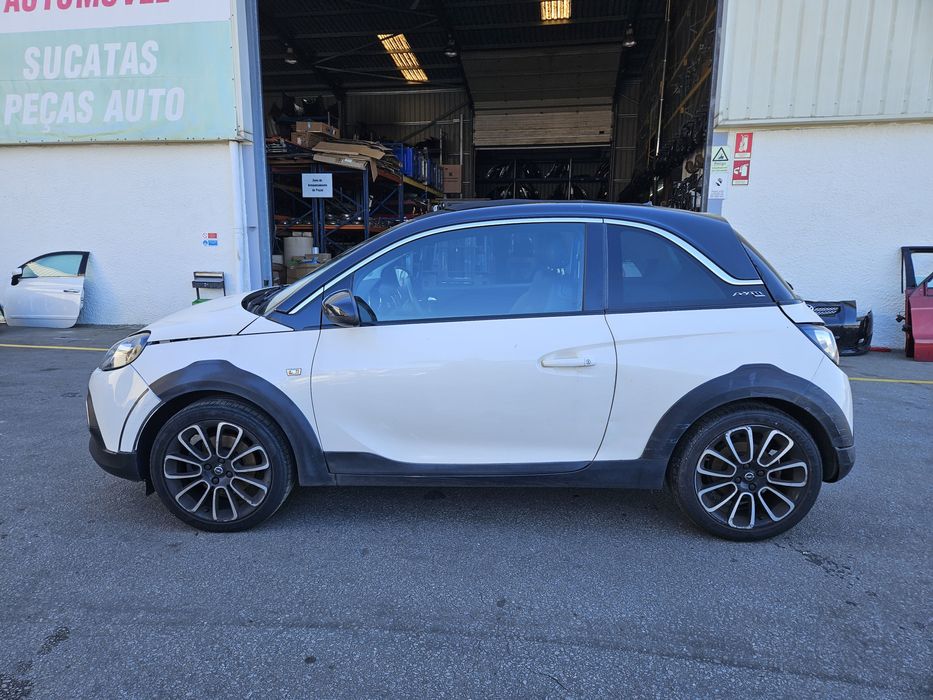 Opel Adam 1.0 Turbo de 2014 para peças