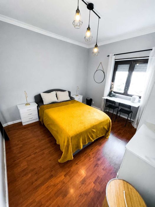 quarto de casal para arrendar