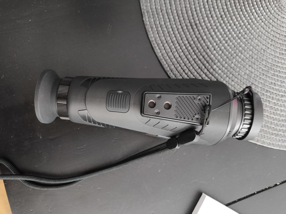 Kamera termowizyjna  – sensor 640×512, obiektyw 35 mm