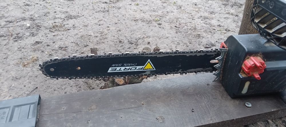 Пила електрична FES2440