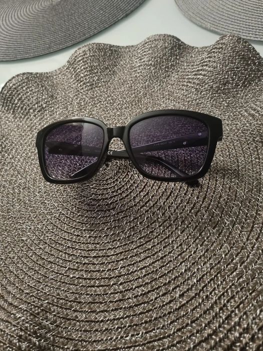 Damskie okulary przeciwsłoneczne Guess