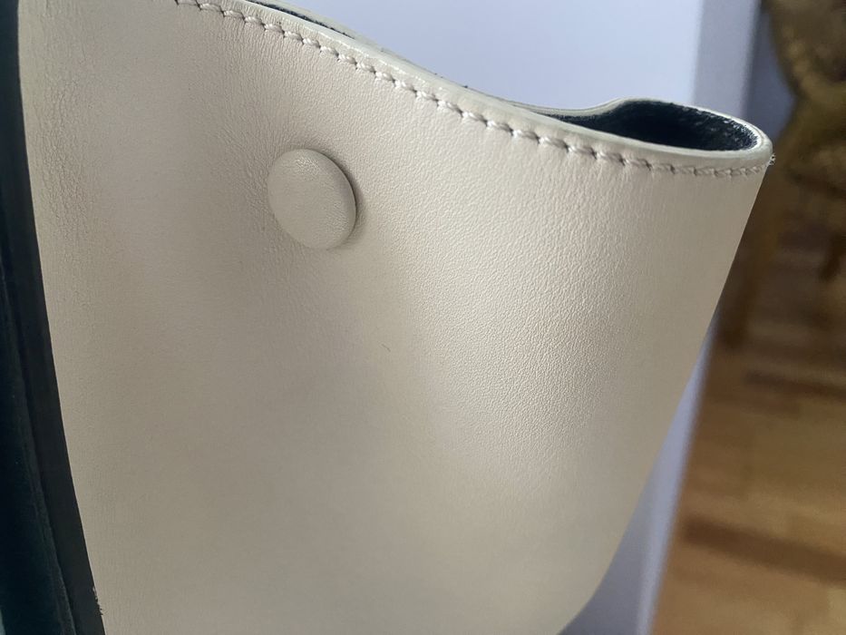 Продам сумку Céline Trapeze (Оригінал)