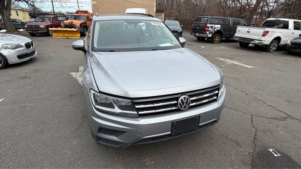 Розборка VW Tiguan 2 Allspace 2017 USA 2.0 DGU бензин запчастини тігуан 2 шрот тигуан 2.0 тсі