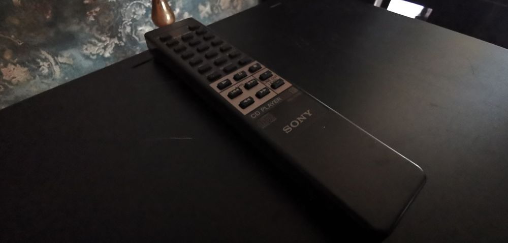 Sony CDP-670 | Burr-Brown PCM56 | Oryginalny Pilot | Klasyk Hi-Fi