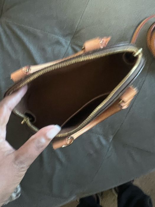 Louis Vuitton Alma BB Monogram Mini