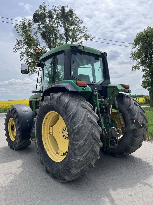 John Deere 6800 WOM TUZ