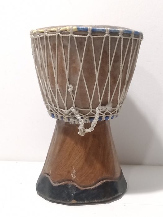 Jambe ou tambor africano