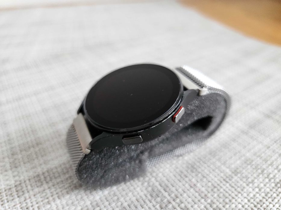 Samsung Galaxy Watch 4 44mm Black R870 Super AMOLED Bluetooth NFC GPS