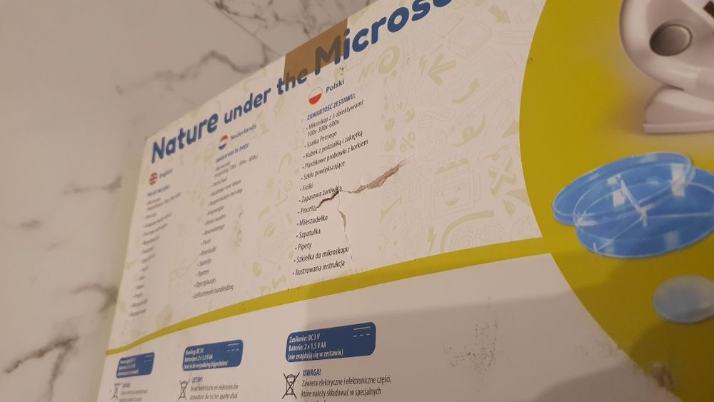 Mikroskop "Nature under the Microscope"