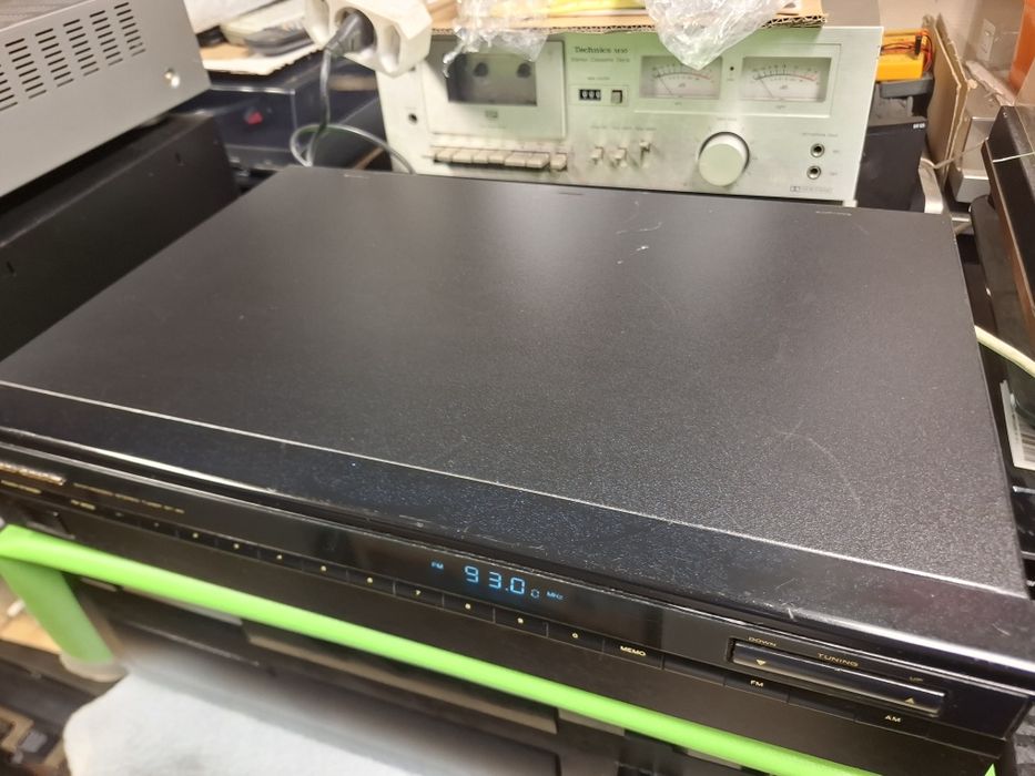 Tuner Marantz ST-40