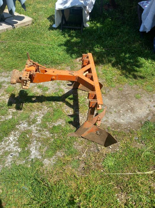 Motocultivador matriculado valpadana 14cv com reboque e alfaias
