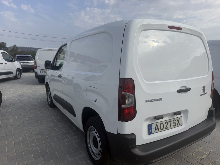 Partner 1.5 HDi 2022 NACIONAL  com IVA  incluido  64 mil kms