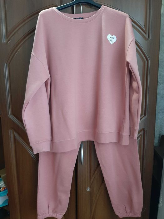 Костюм для вагітних