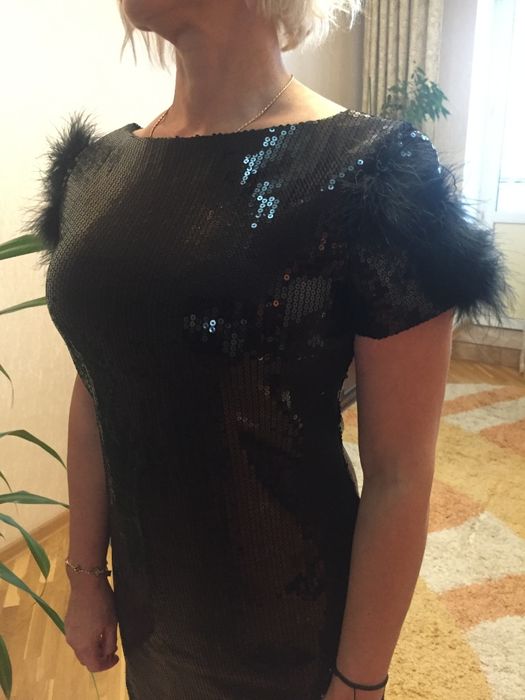 Новое вечернее нарядное платье Италия р.44-46