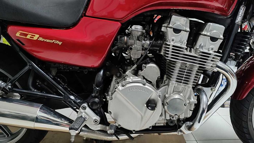 HONDA CB750 Seven Fifty (RC42) - 1992