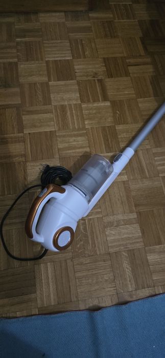 Aspirador Vertical BECKEN BVVC6459