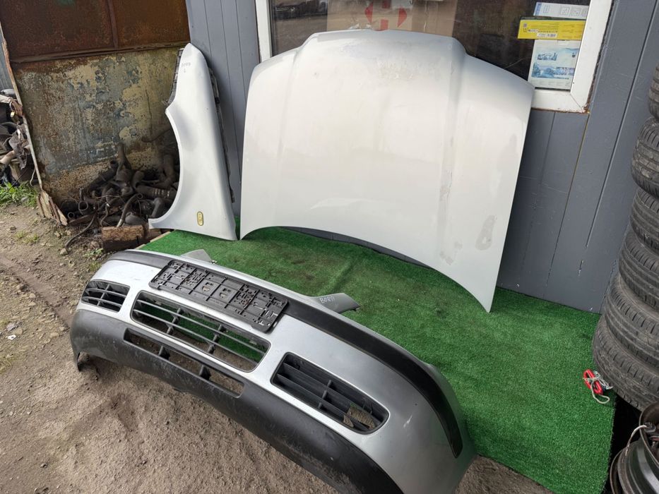 Капот  Volkswagen Bora/ фольксваген бора