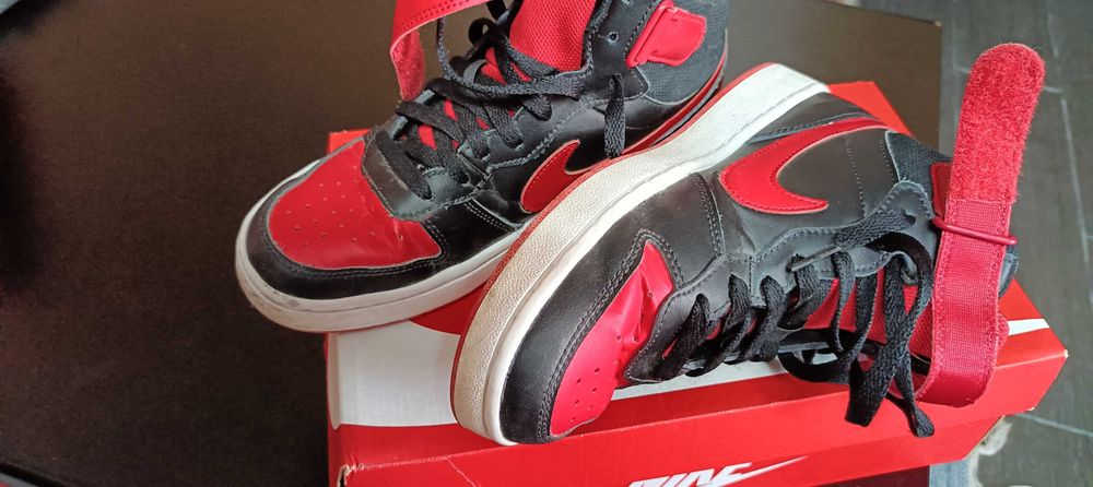 Sapatilhas pouco uso