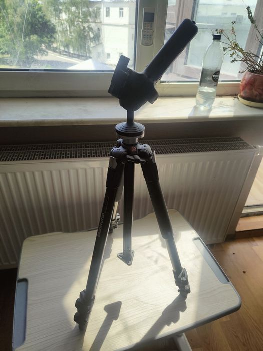 Штатив Manfrotto 190XB + голова Manfrotto 322RC2