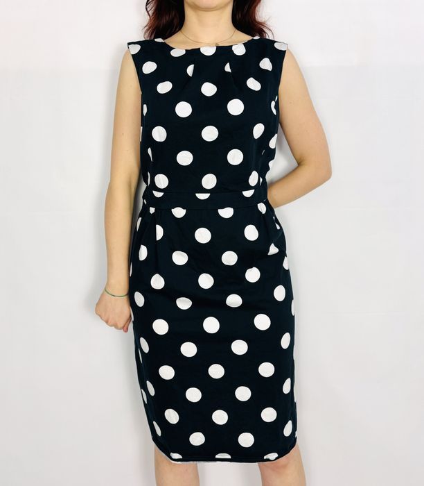 Czarna sukienka w białe grochy 3XL 46