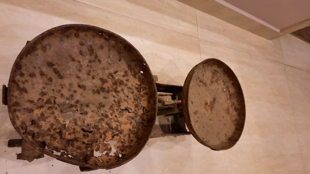 Waga szalkowa zabytkowa