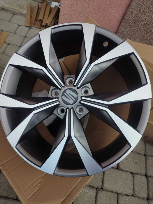 Nowe alufelgi 18 5x108 Ford Kuga Volvo Jaguar Citroen C5 Peugeot 508