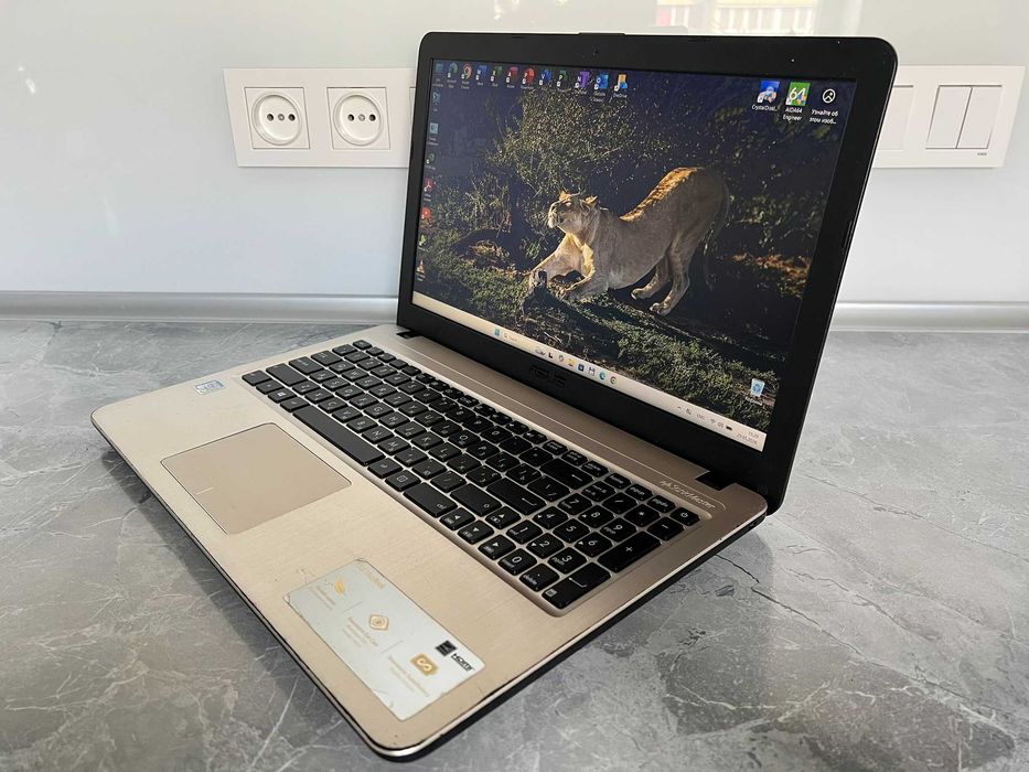 Ноутбук ASUS X540/Intel i3-7020U/8Gb DDR4/GeForce MX110/HDD 500Gb/хорошая цена