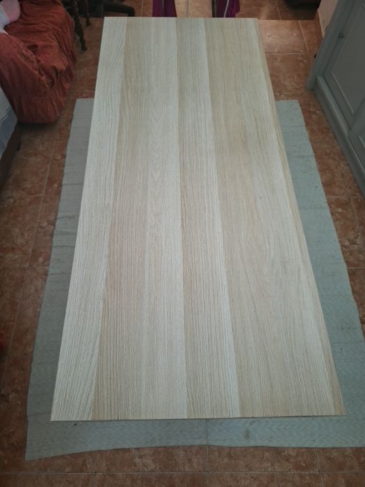 Secretária 140x60
