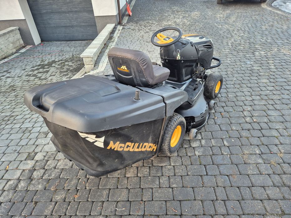 Traktorek Kosiarka Mcculloch M200-107  Briggs stratton V-twin 20Hp