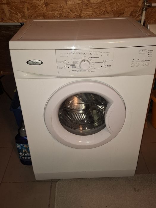 Pralka Whirlpool