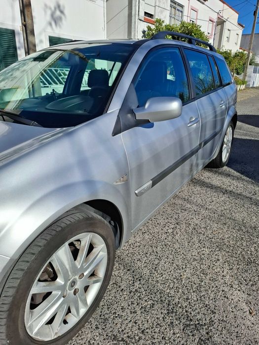 Renault Mégane 2006 Teto Panorâmico 175mil km