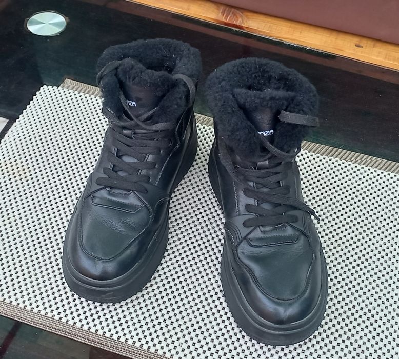 Женские зимние ботинки 40р